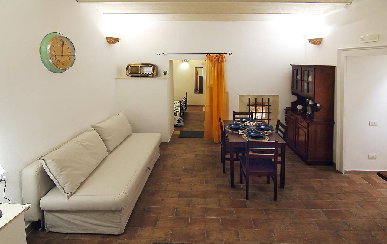 Ostello Dei Sassi - Rooms And Beds มาเตรา ภายนอก รูปภาพ