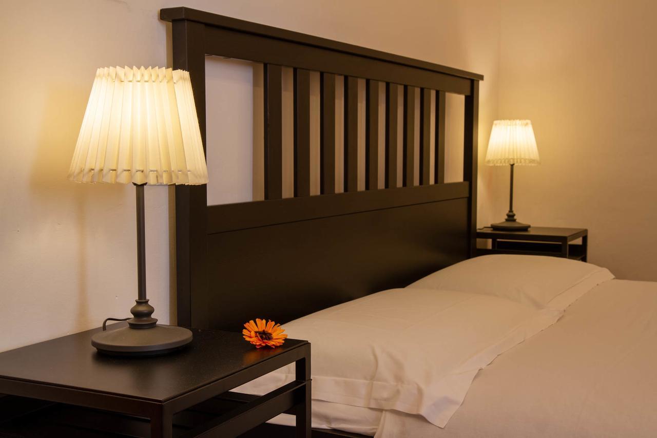 Ostello Dei Sassi - Rooms And Beds มาเตรา ภายนอก รูปภาพ